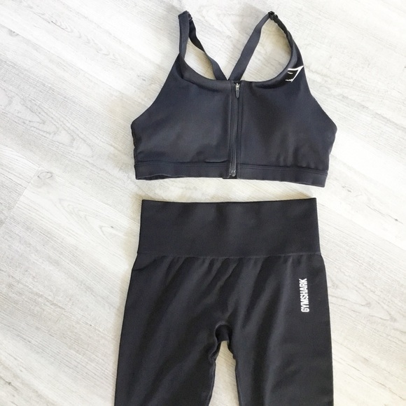 Gymshark Black Leggings & Sports Bra Size Small and M Seamless Ombre - Picture 3 of 3